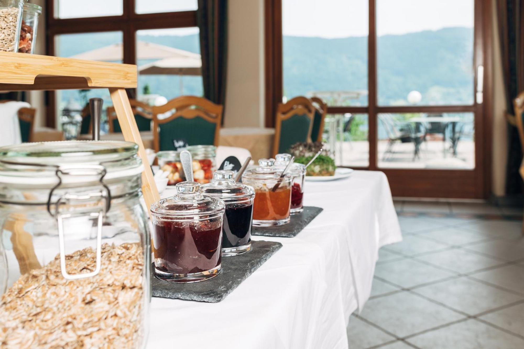 Hotel Gasthof Nindler Steindorf am Ossiacher See Esterno foto